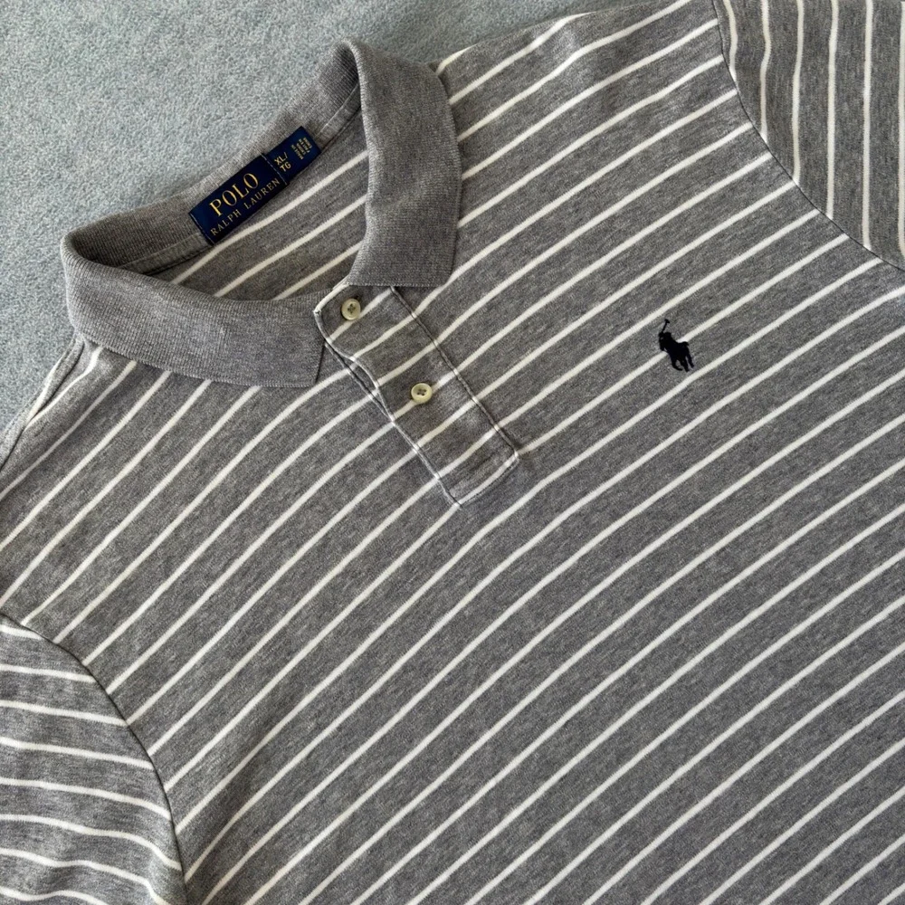 Polo Ralph Lauren Mens XL Gray White Striped Short Sleeve Jersey Polo Shirt